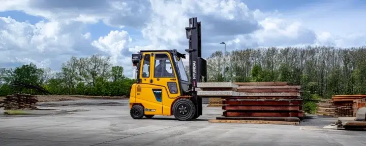Hyundai Electric Forklifts